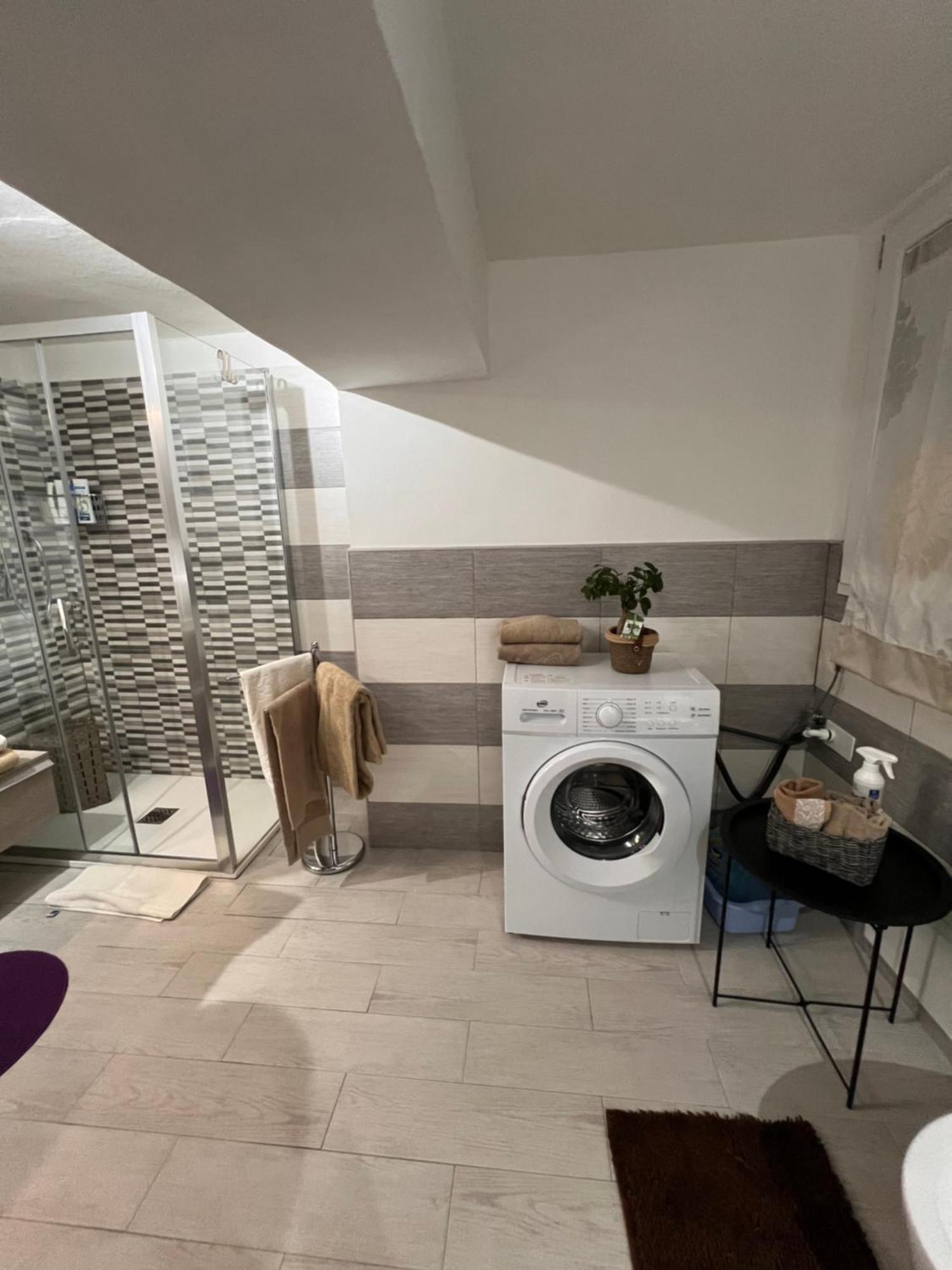 Casa Vacanze Manzoni 29 Каляри Екстериор снимка